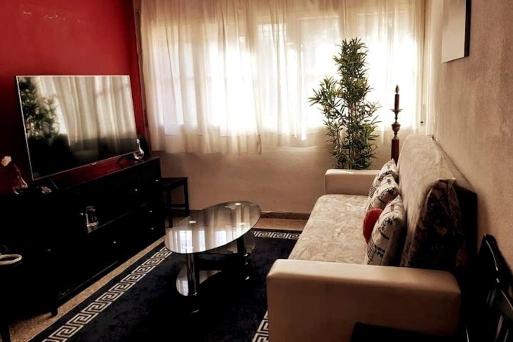 Exclusive House Close To Airport El Prat de Llobregat Exterior photo