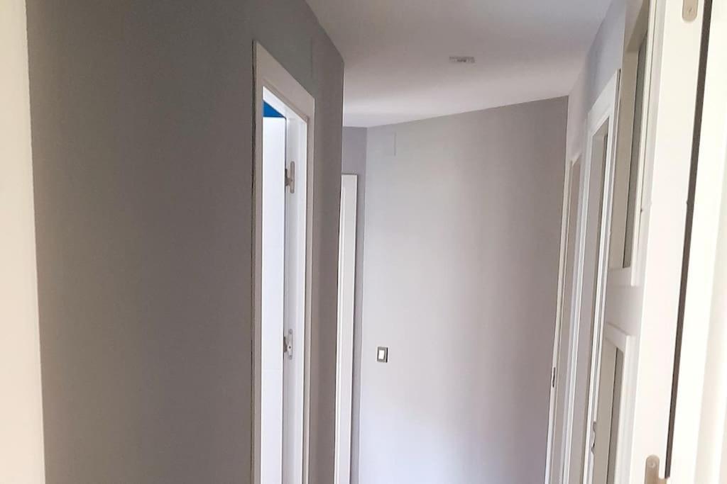 Exclusive House Close To Airport El Prat de Llobregat Exterior photo